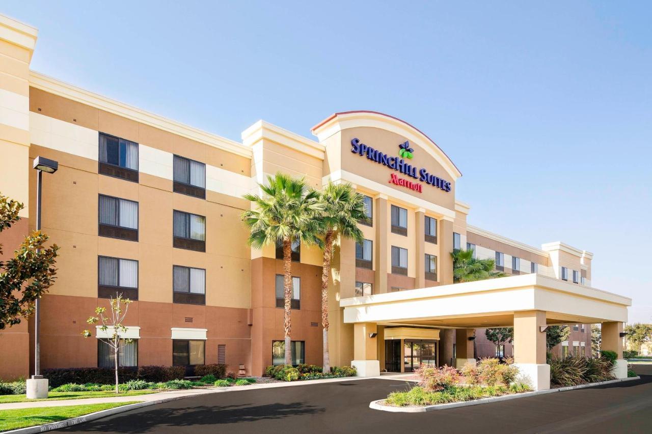 Springhill Suites Fresno Dış mekan fotoğraf