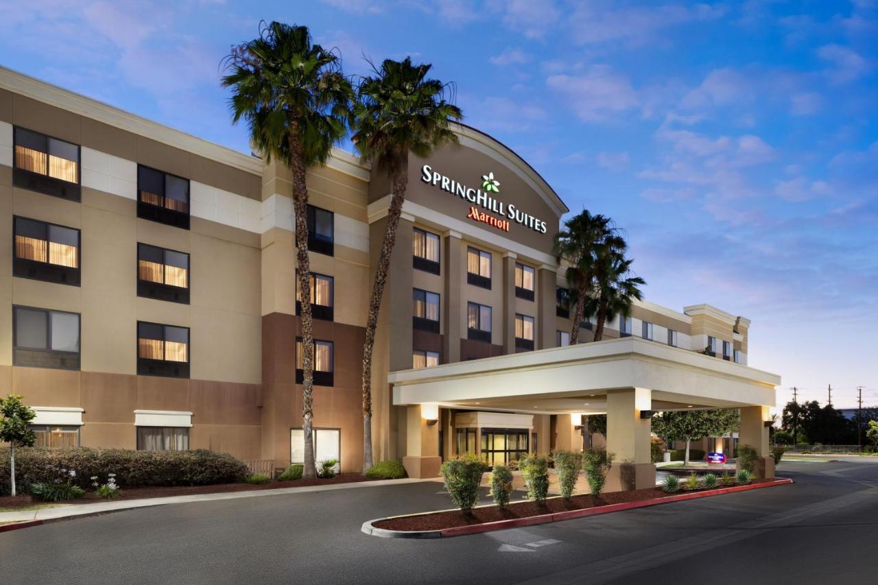 Springhill Suites Fresno Dış mekan fotoğraf