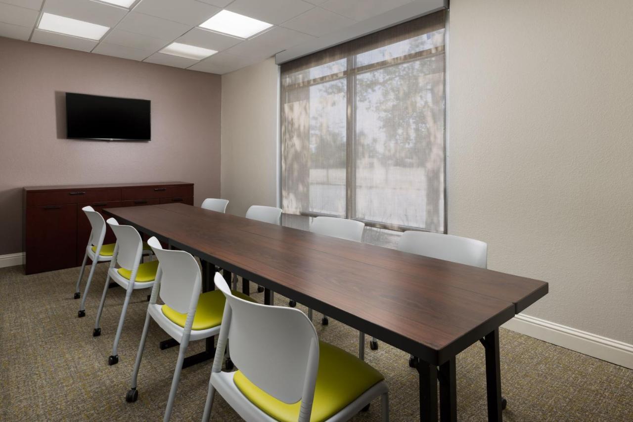 Springhill Suites Fresno Dış mekan fotoğraf