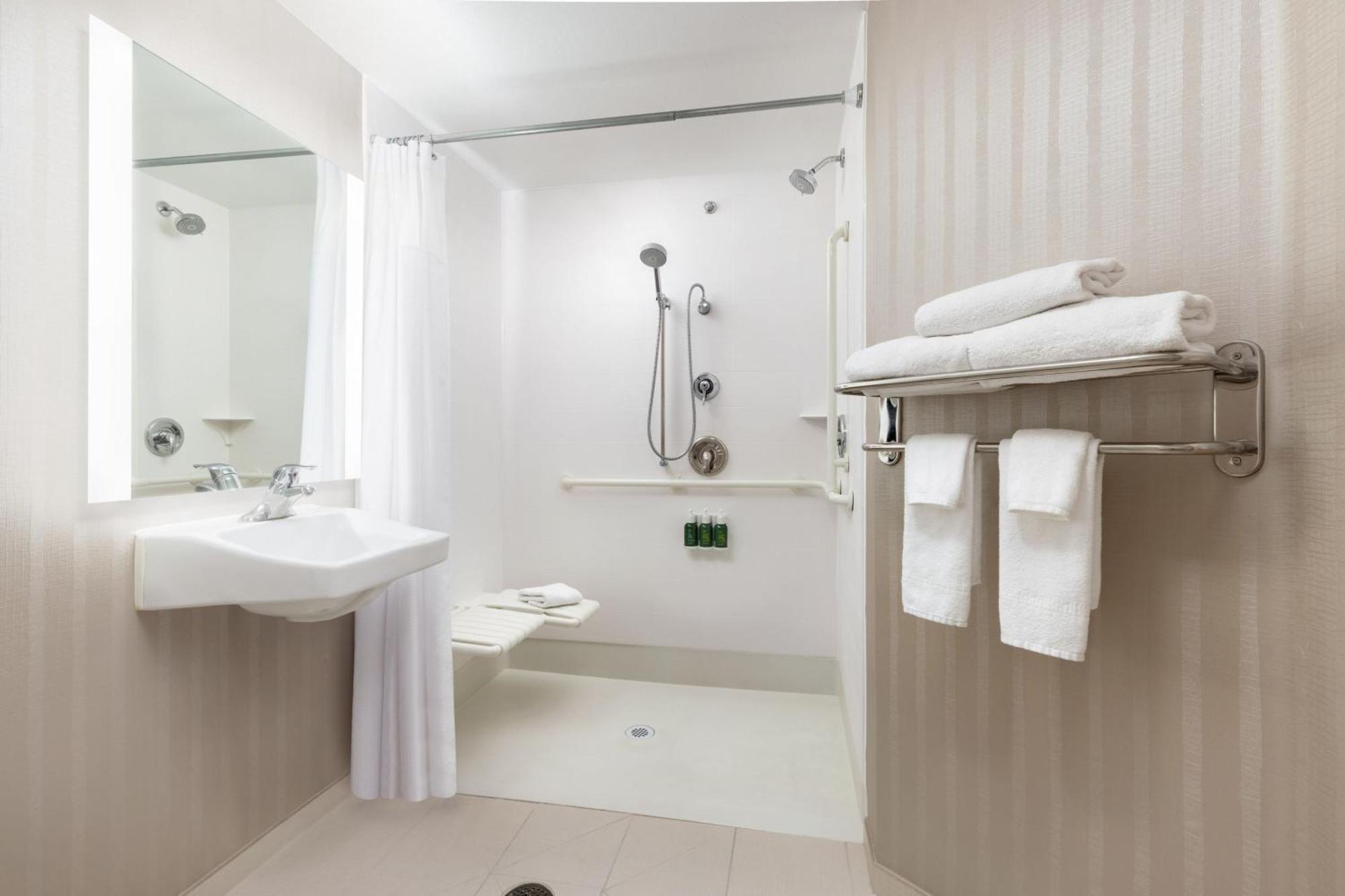 Springhill Suites Fresno Dış mekan fotoğraf