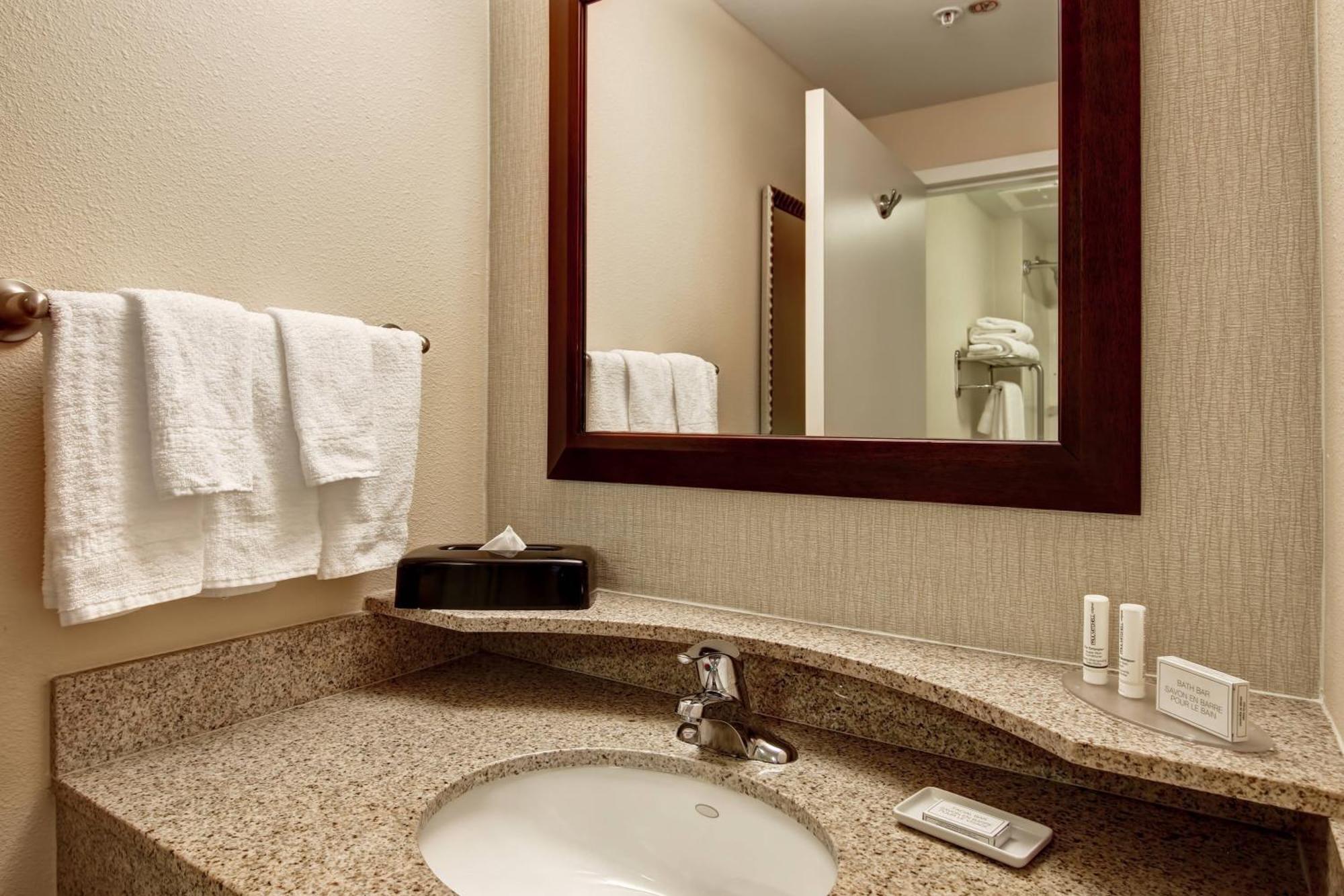 Springhill Suites Fresno Dış mekan fotoğraf