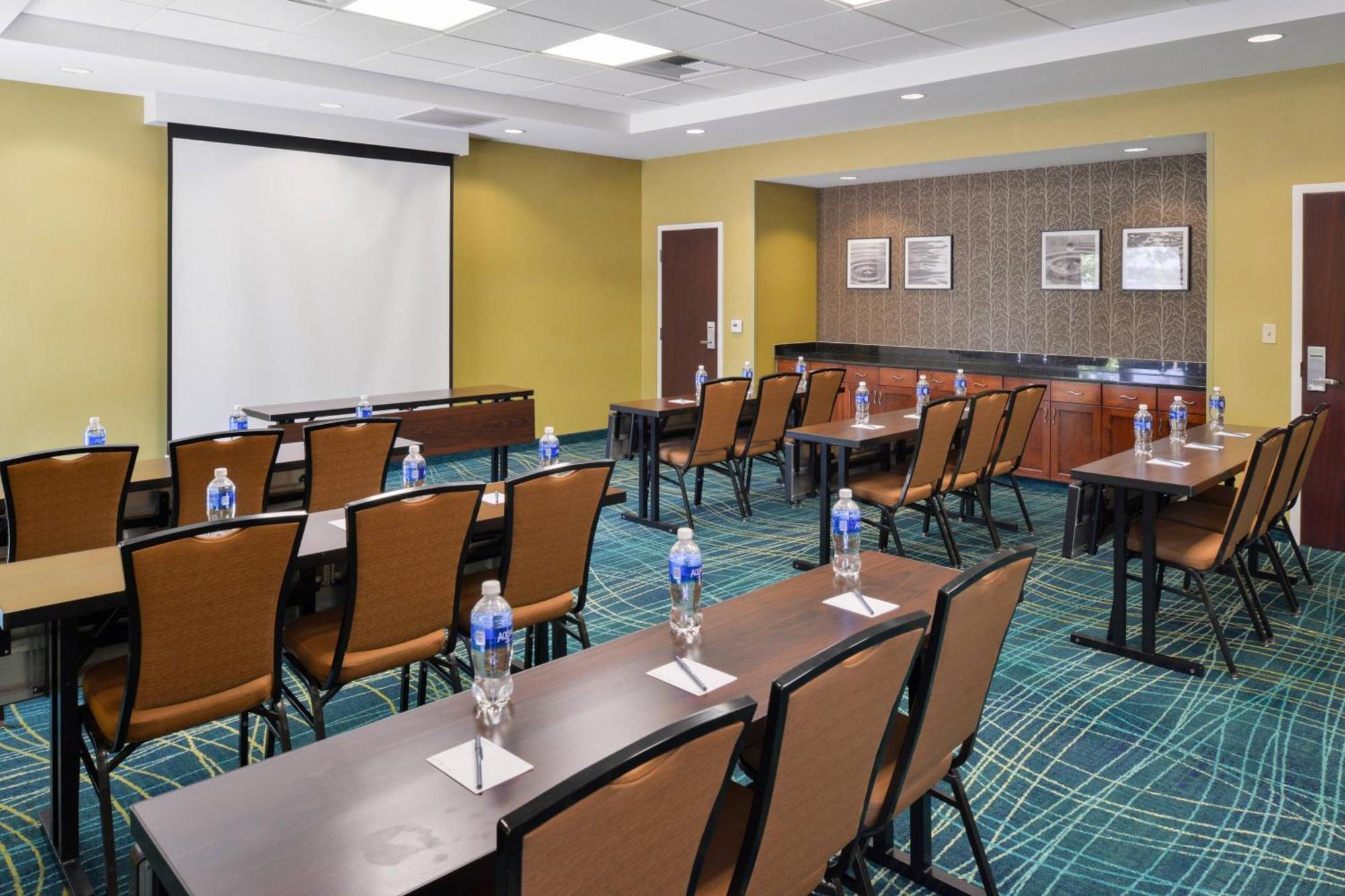 Springhill Suites Fresno Dış mekan fotoğraf