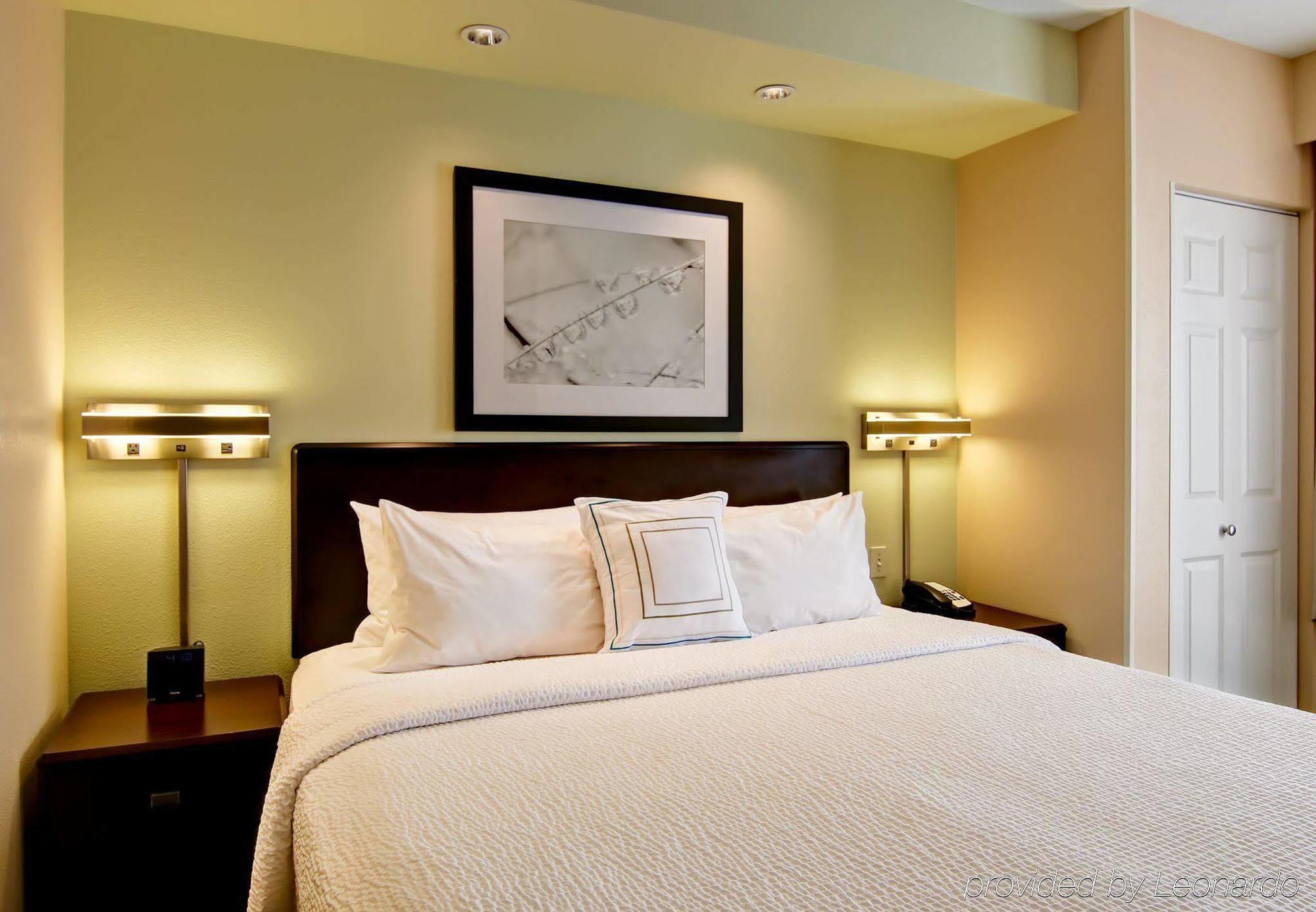 Springhill Suites Fresno Dış mekan fotoğraf